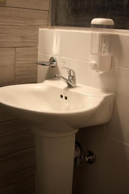 Super Precio Hotel Guatemala City Ngoại thất bức ảnh